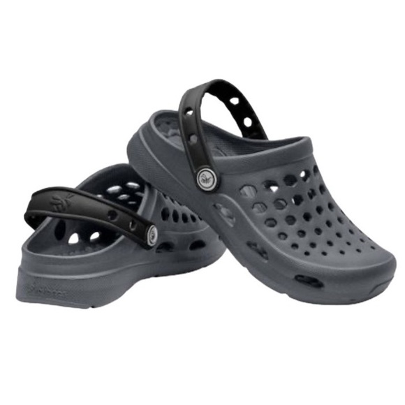 JOYBEES Kids' Dylan Slip-On Crocs Slippers Water Shoes - Picture 1 of 11